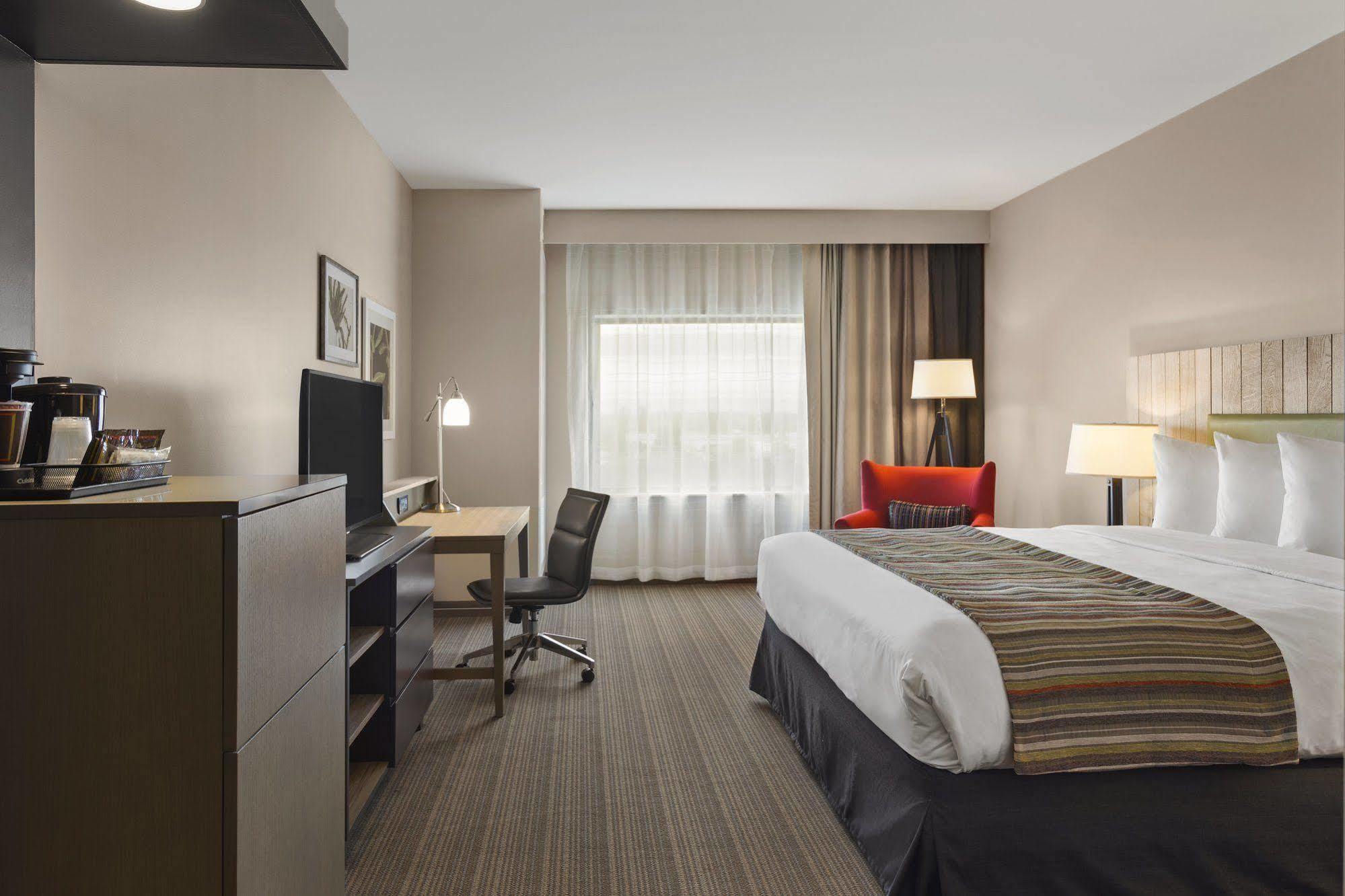 Country Inn & Suites By Radisson, Smithfield-Selma, Nc Экстерьер фото